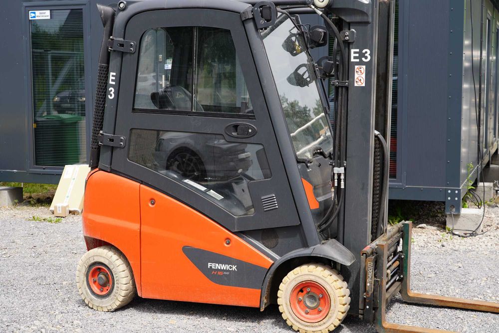 Wózek widłowy Linde H16 391-01 EVO / Fenwick H16 z 2019 roku. - Pełna kabina