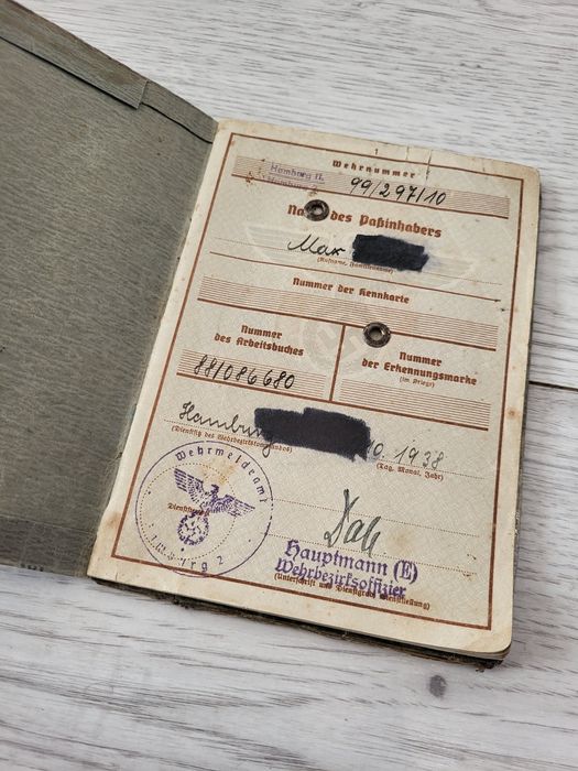 Wehrpass – 1940 rok – oryginał