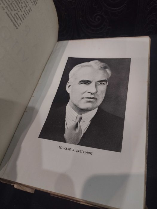 A Arma da Vitória 1944 E. R. Stettinius Jr.