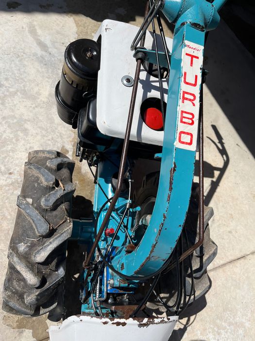 Ceifeira Mondial Turbo