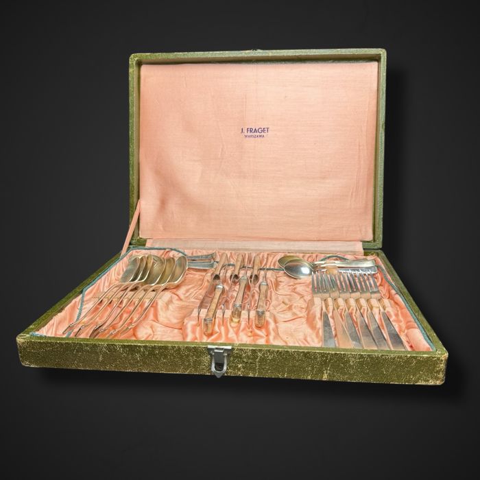 Bracia HENNEBERG zestaw sztućców dla 6os. Styl art deco B51/01056