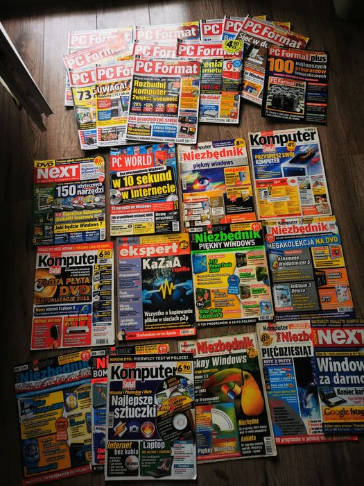 25 starych gazet komputerowych PC Format, Komputer Świat, Next, komputer świat Twój niezbędnik