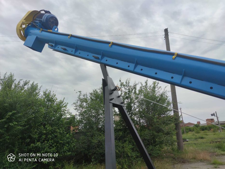 Шнековий завантажувач зерна (ЗШ159-9метрів). Шнековий транспортер.
