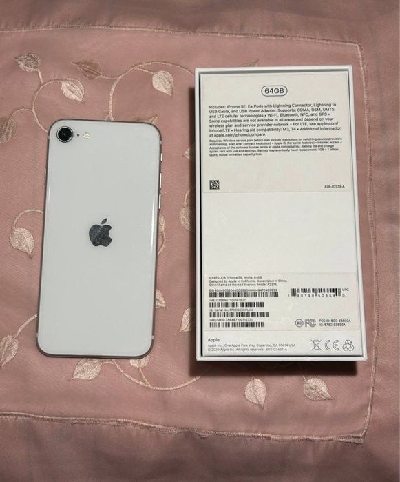 Iphone SE 2020 білий white 64 gb у дуже гарному стані телефон apple