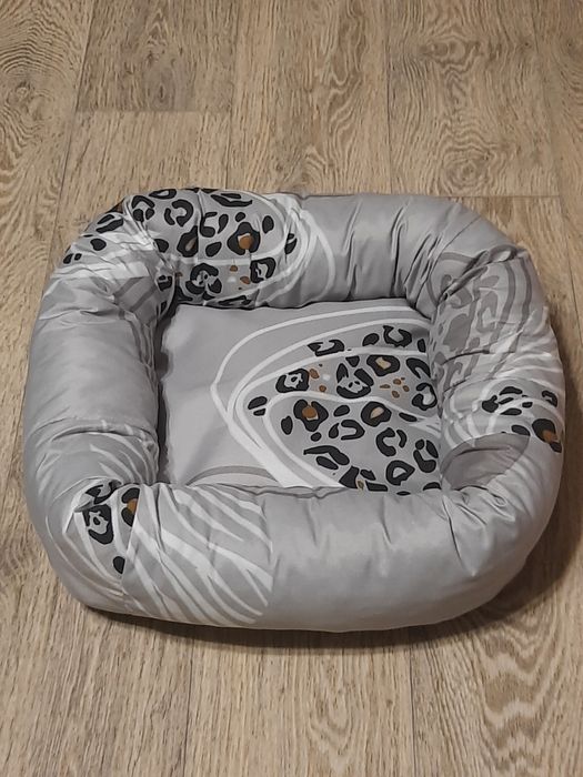 Нові лежанки для тварин | Лежанка для кота і собаки | Новий лежак