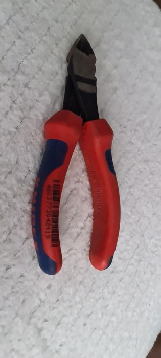 Szczypce tnące boczne 140 mm