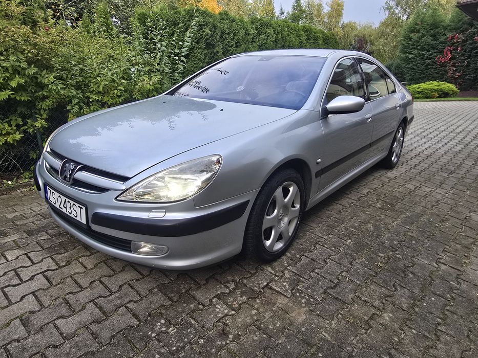Peugeot 607