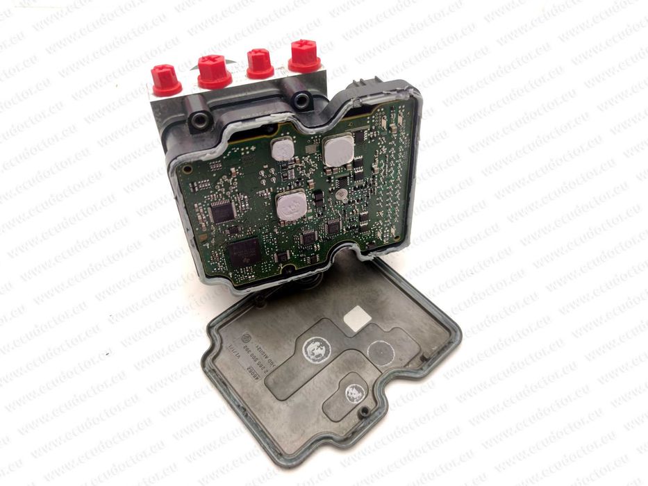 Naprawa regeneracja pompy pompa abs esp zablokowana Audi C123EF0 P050F