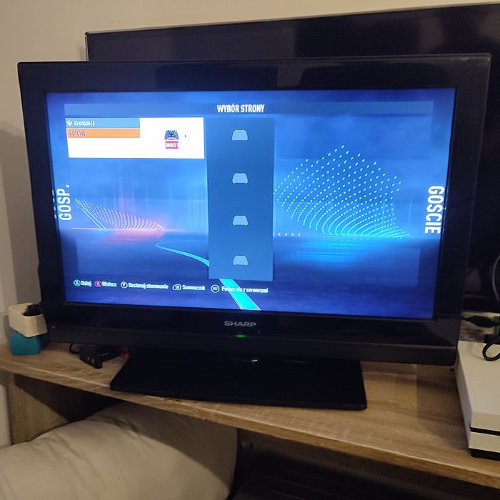 Telewizor Sharp 26 cali w bardzo dobrym stanie