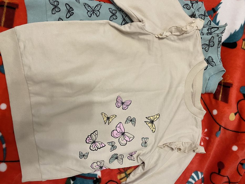 Светр білий одяг для дівчинки р.134-146 приблизно