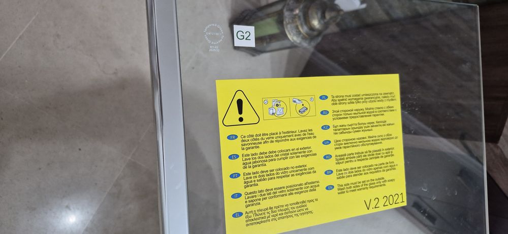 Resguardo com dois vidros. Novo