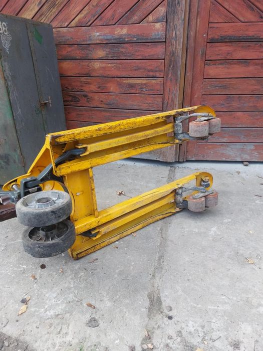 Paleciak ręczny Jungheinrich 80 cm