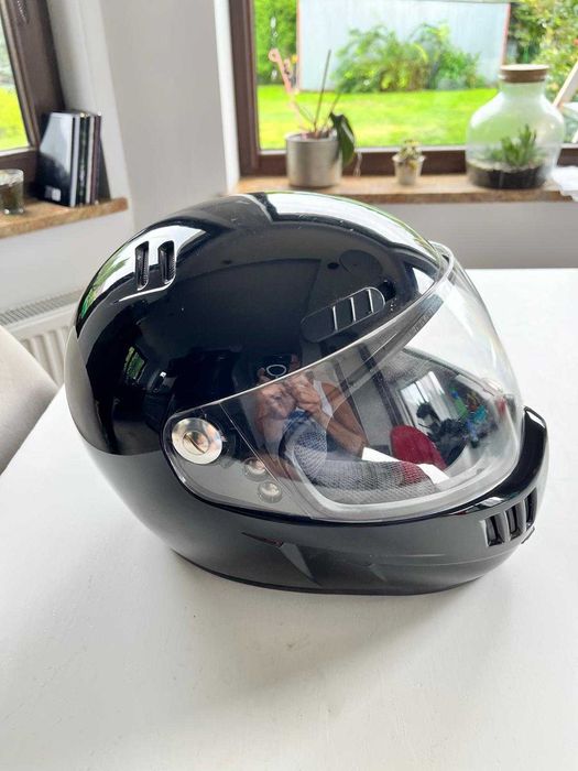 kask motocykolwy czarnyLouis Streetfighter