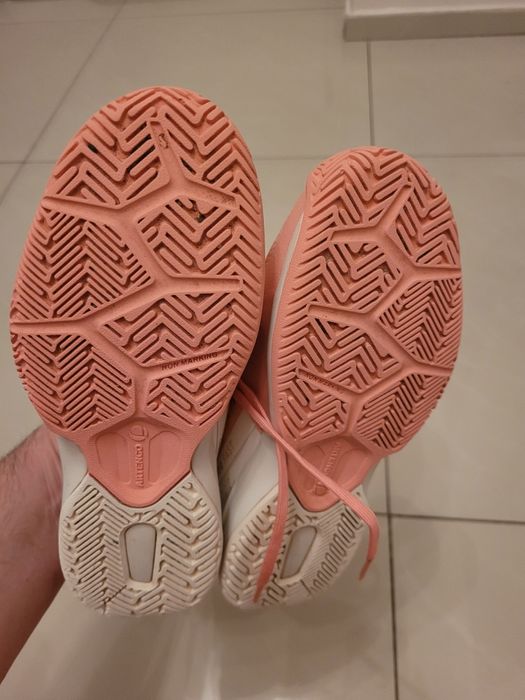 Buty do tenisa Artengo rozmiar 35 Stan idealny