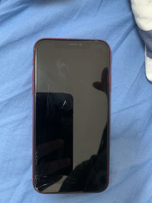 Iphone 11 vermelho