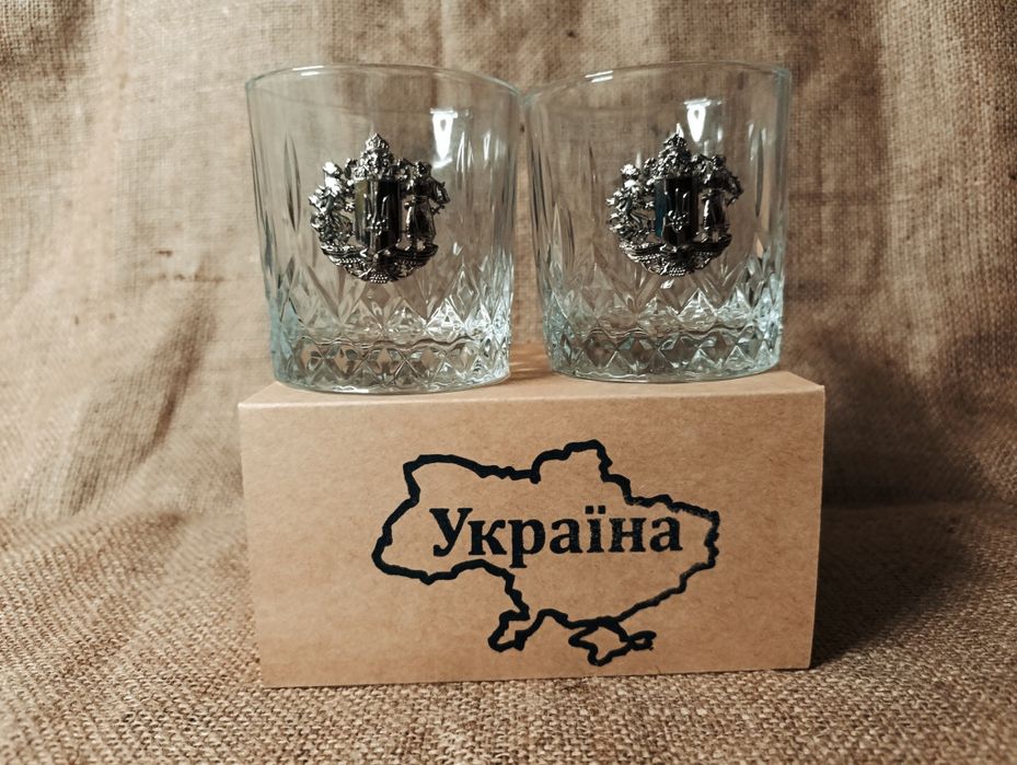Стакани з гербом України, стакани з тризубом.  Стаккни для віскі. Пода