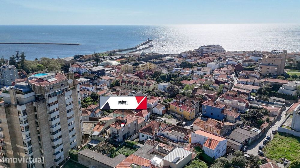 Prédio à venda em Foz Velha
