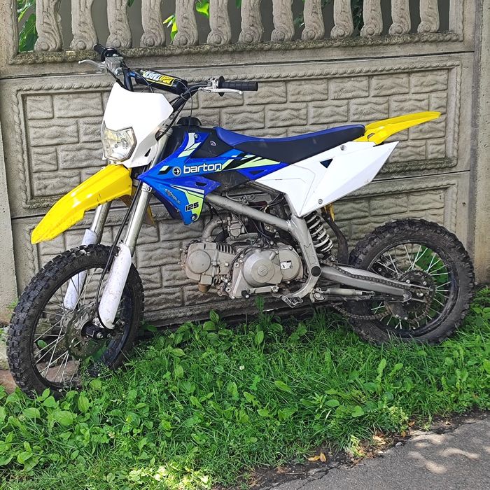 Продам питбайк Бартон СРОЧНО так как выезжаю за границу