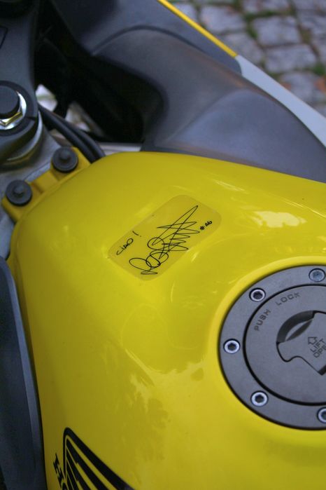 Honda CBR 600 F4i – Edição Especial Valentino Rossi