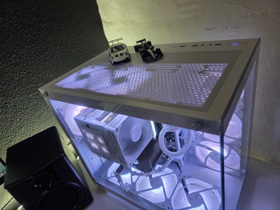 Computador Gaming (I7 14700 / RTX 5060ti 16gb / 64gb Ram]