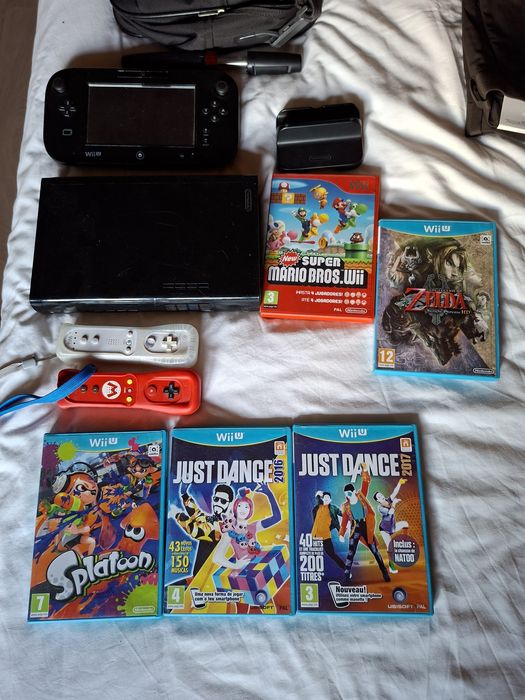 Wii U com Gamepad - 2 commandos - 5 jogos - Super Mario Bros 4 jogadrs
