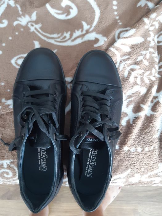 Макасини чоловічі