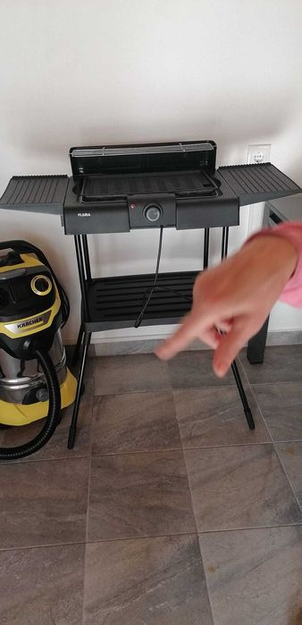 Grelhador electrico com pés FLAMA