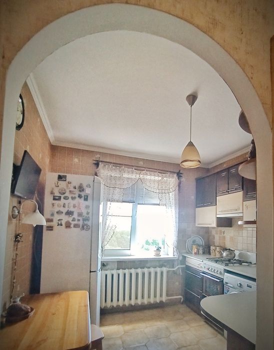 2 х кімнатна, Є- відновлення!