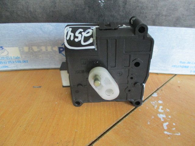 Motor da comporta da sofagem TOYOTA Avensis Wagon (_T25_)