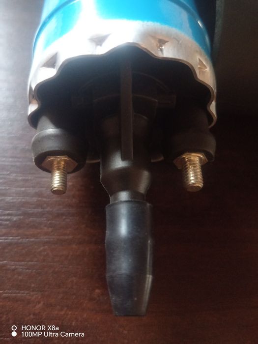 Насос топливный электрический 0580464089 BOSCH
0 отзывов