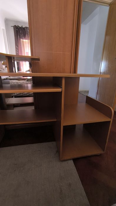 Secretária / mesa computador