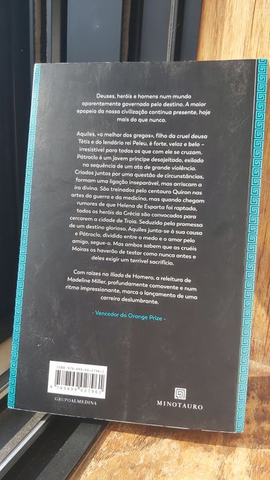 O Canto de Aquiles - Madeline Miller (bom estado)