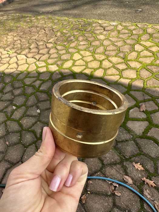 Втулки пальці на екскаватор