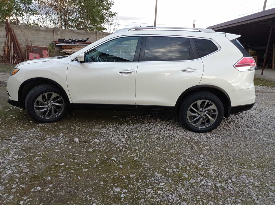 Nissan ROGUE SL awd