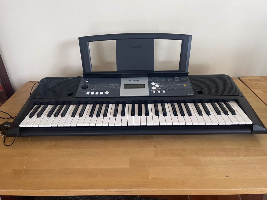 Teclado Yamaha como novo