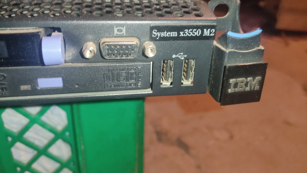 IBM system m3550 m2
