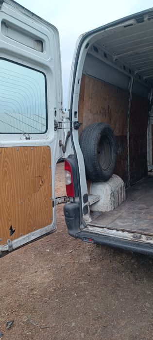 Опель мовано 2003р