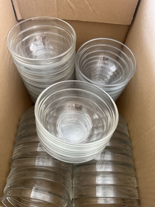 Vendo loiça diversa de restauração