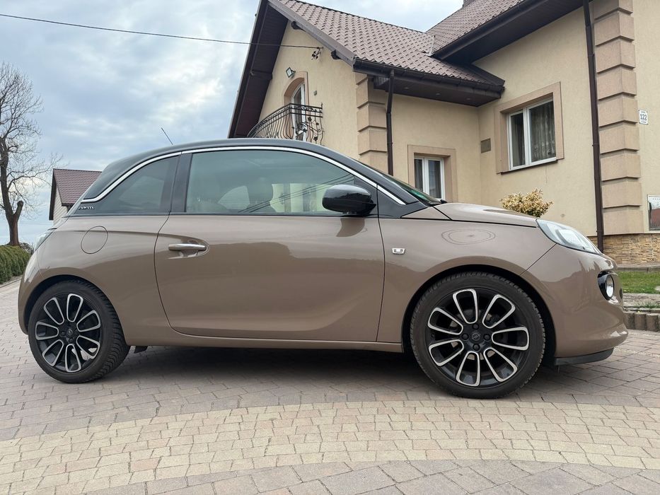 Opel Adam 1.4 87 KM Panoramadach Tempomat