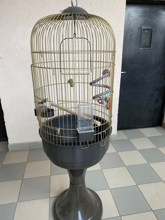 Клетка для крупных птиц (попугаев)
