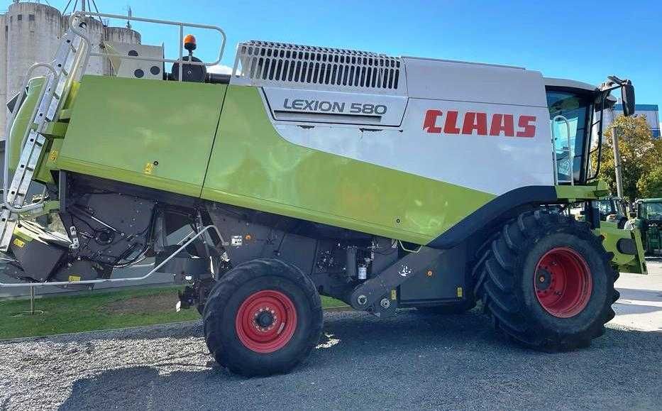Комбайн зернозбиральний Claas Lexion 580