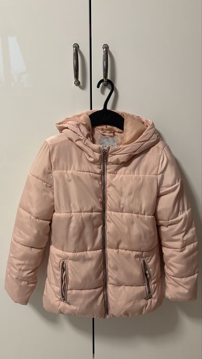 Kurtka zimowa dziewczęca Reserved z kapturem rozm. 134