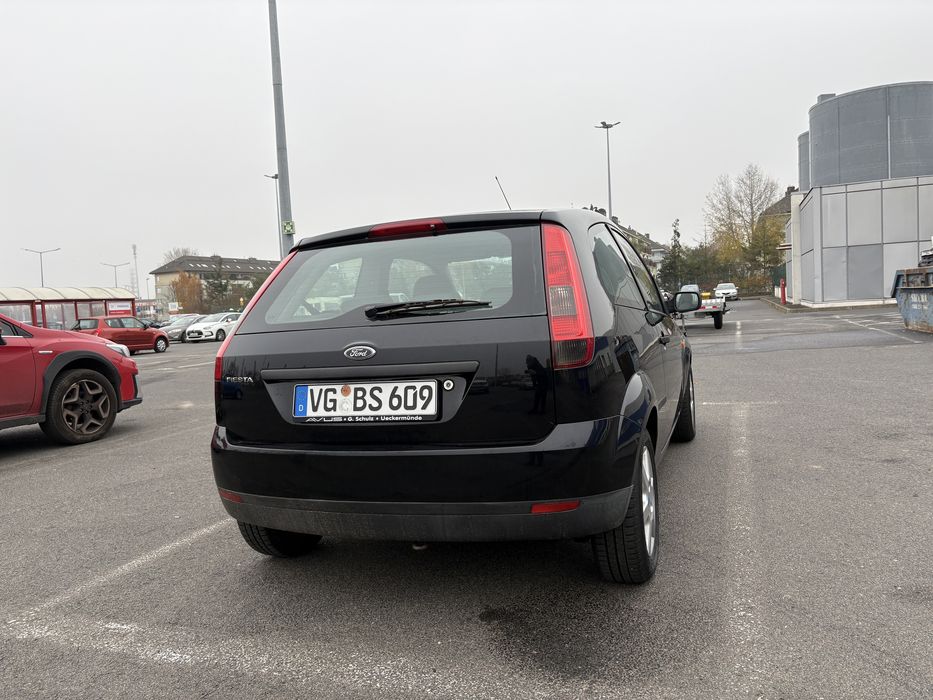 Ford fiesta ( sprzedaż lub zamiana)