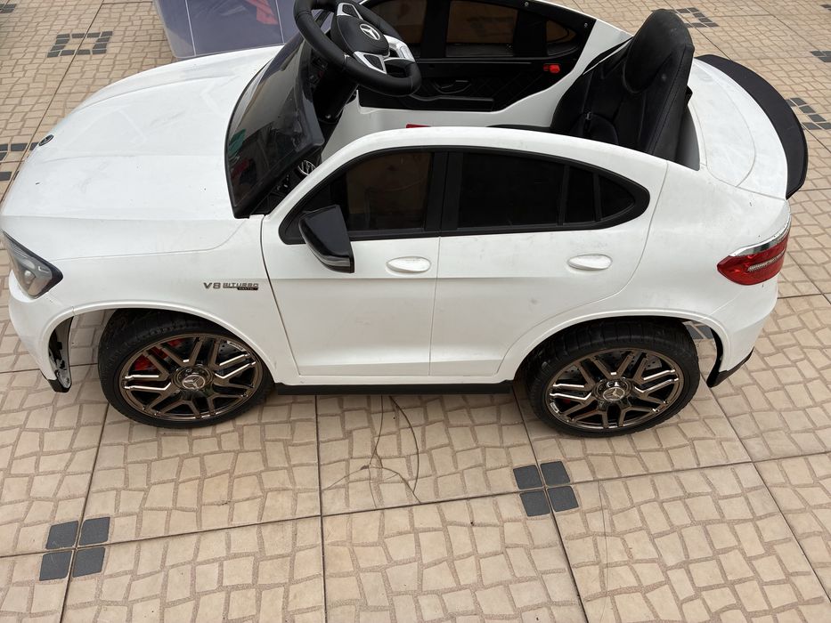 Carro eletrico crianca