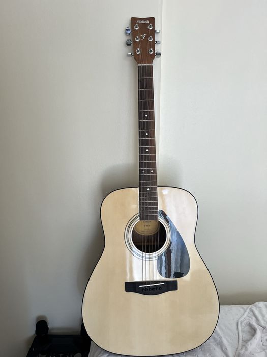 Violão yamaha novo