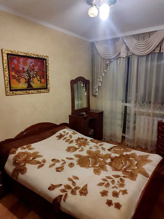 Продам 3-кімнатну квартиру