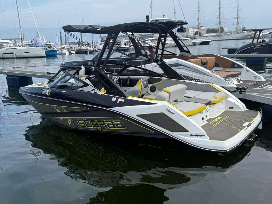 Motorówka SCARAB 195 – Wake Edition Package