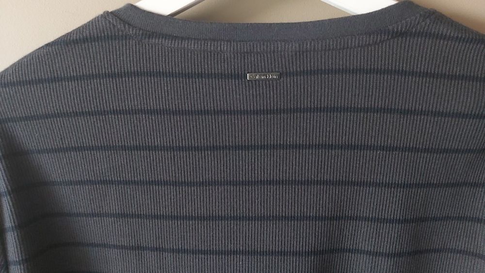 Calvin Klein sweter M