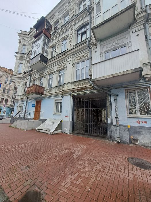 Продам комерційне приміщення 141 м2 Контрактова площа