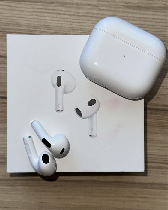 Навушники AirPods 3 + чохол